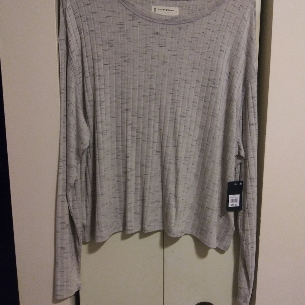 Women's Top
